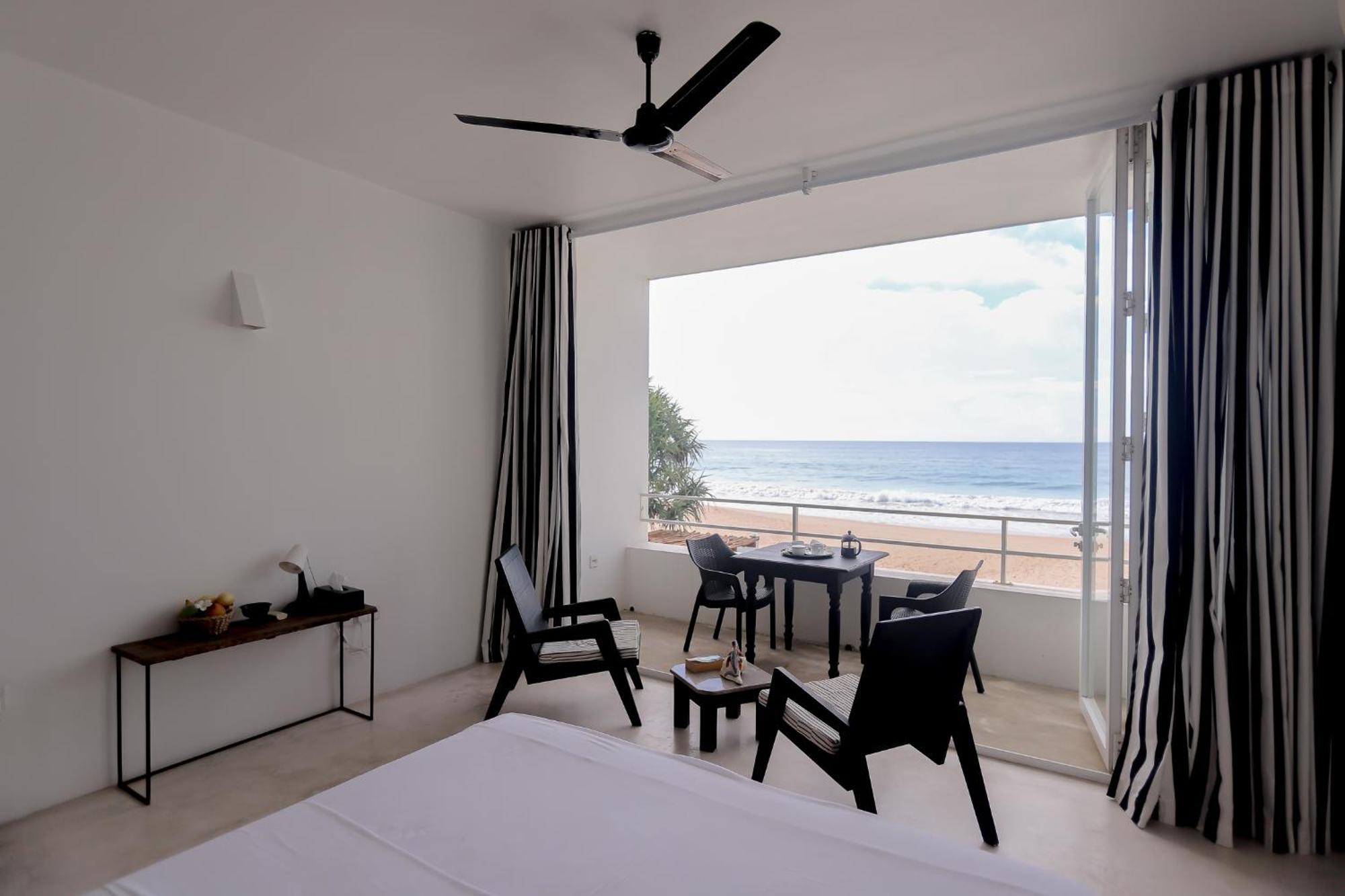 Bieshu Beach Hive Habaraduwa ภายนอก รูปภาพ